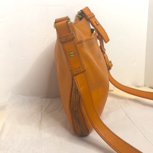 Fossil Preston Leather crossbody In orange - Picture 7 of 14